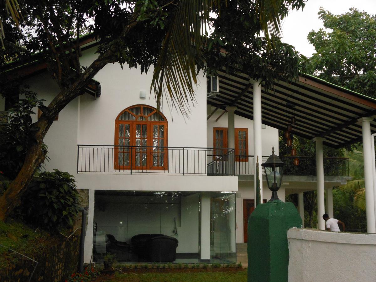 Lavender Hills Home Stay Kandy Buitenkant foto