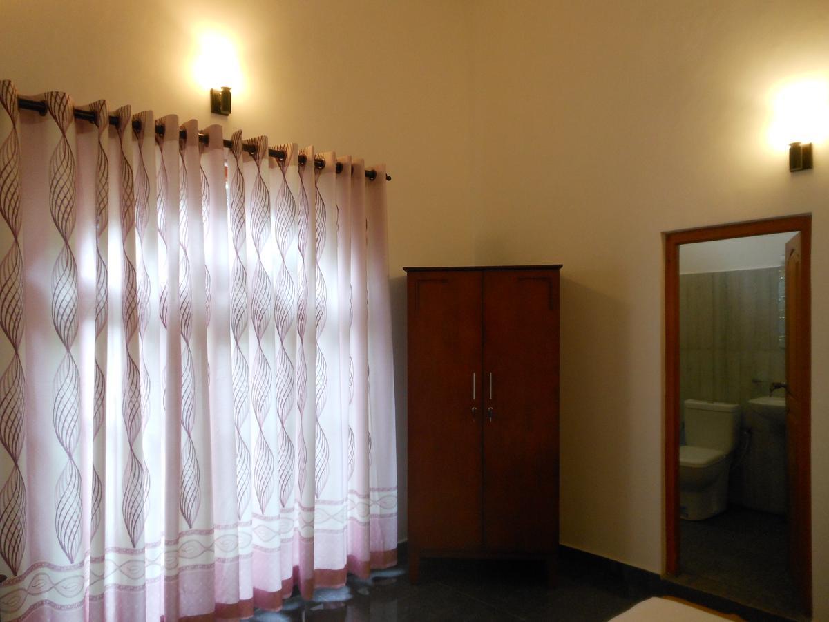 Lavender Hills Home Stay Kandy Buitenkant foto